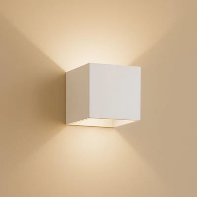 Kubus LED Wandlamp