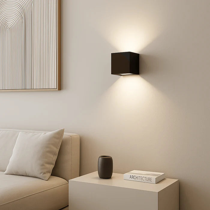 Kubus LED Wandlamp