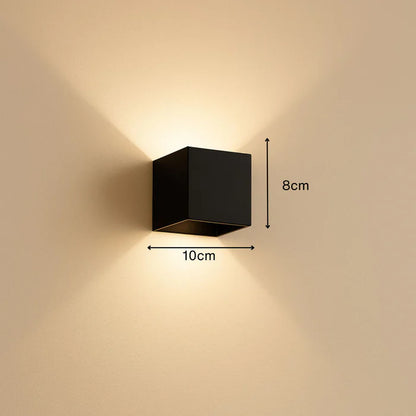 Kubus LED Wandlamp